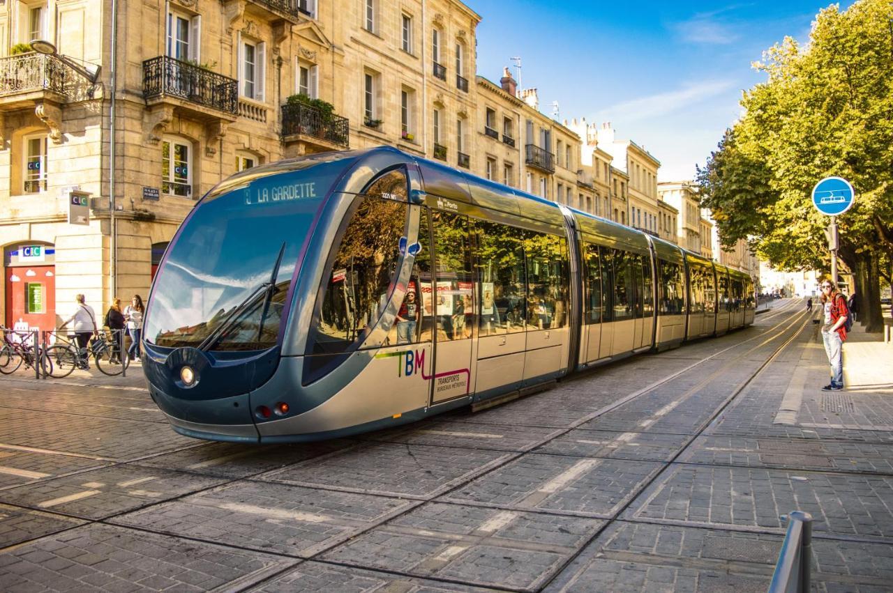 Kyriad Direct Bordeaux Sud Cestas Bagian luar foto