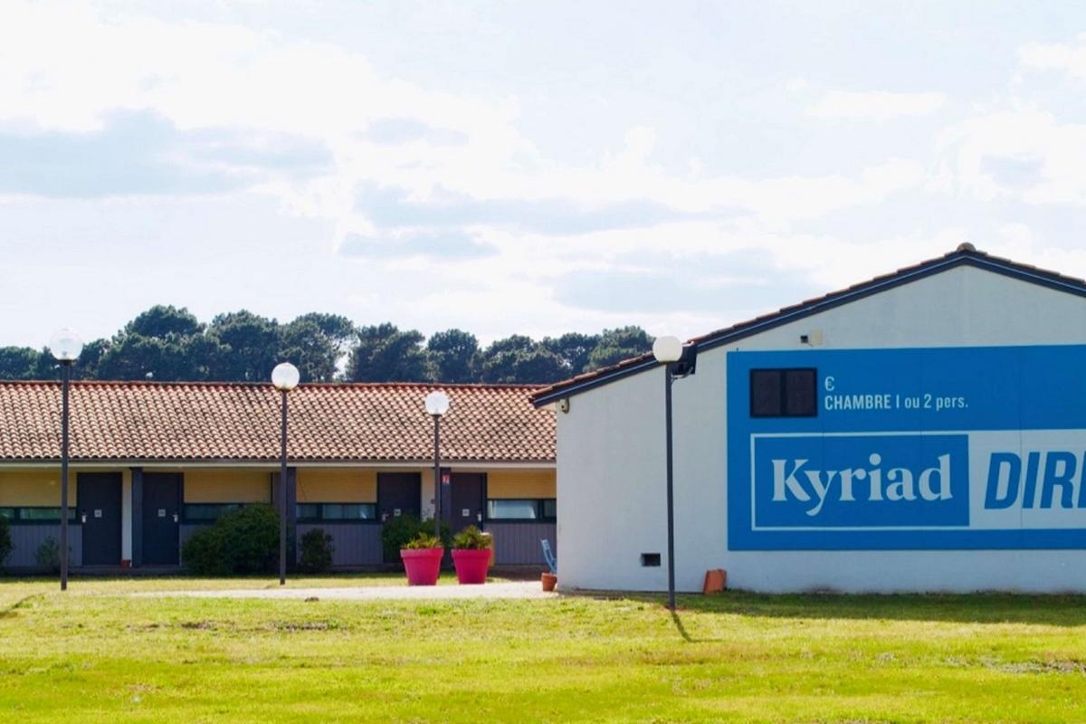 Kyriad Direct Bordeaux Sud Cestas Bagian luar foto